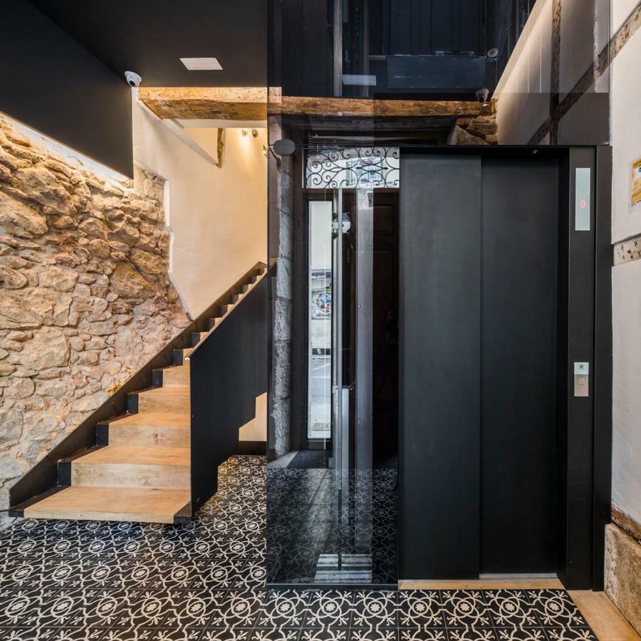 Rice Eleven Rooms Burgo Екстериор снимка